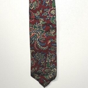 417 by Van Heusen Silk Paisley Tie Burgundy Green Blue Men's 100% Silk Necktie‎